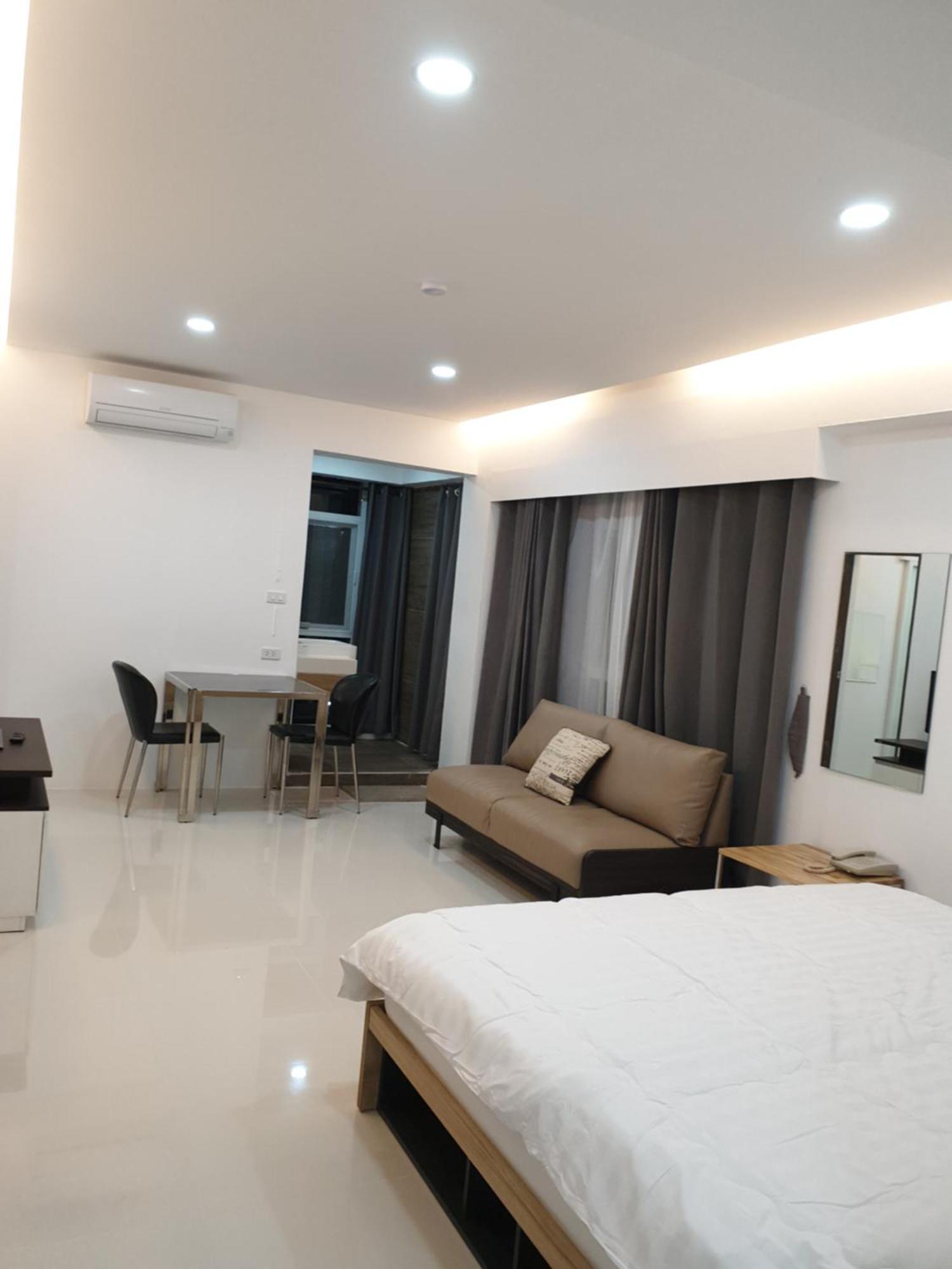 K Nimman Aparthotel Chiang Mai Bagian luar foto